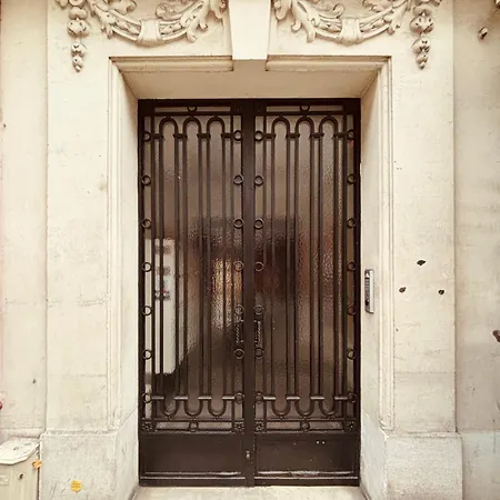 Moments, Your Moments * Paris